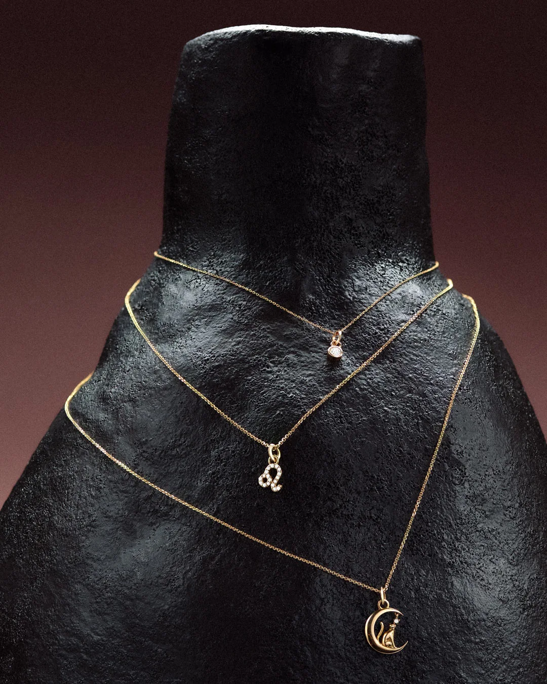 Charm Colgante Bisel S de Diamante en Oro Amarillo de 18 Kt - Image 6