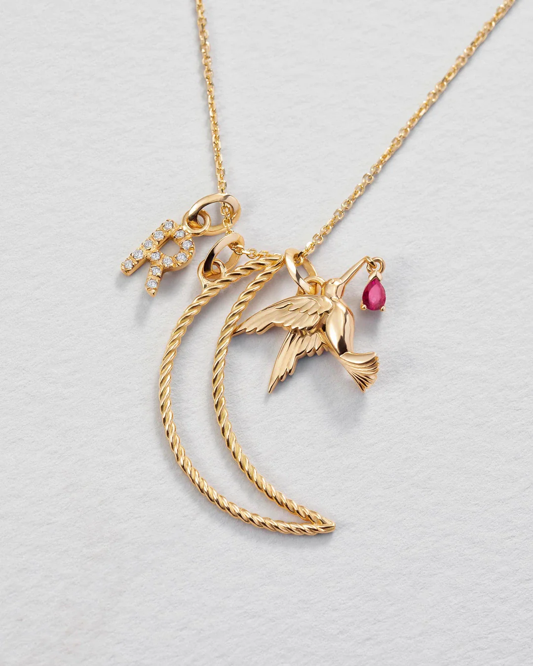 Charm Colgante Colibrí M de Rubí en Oro Amarillo de 18 Kt - Image 5