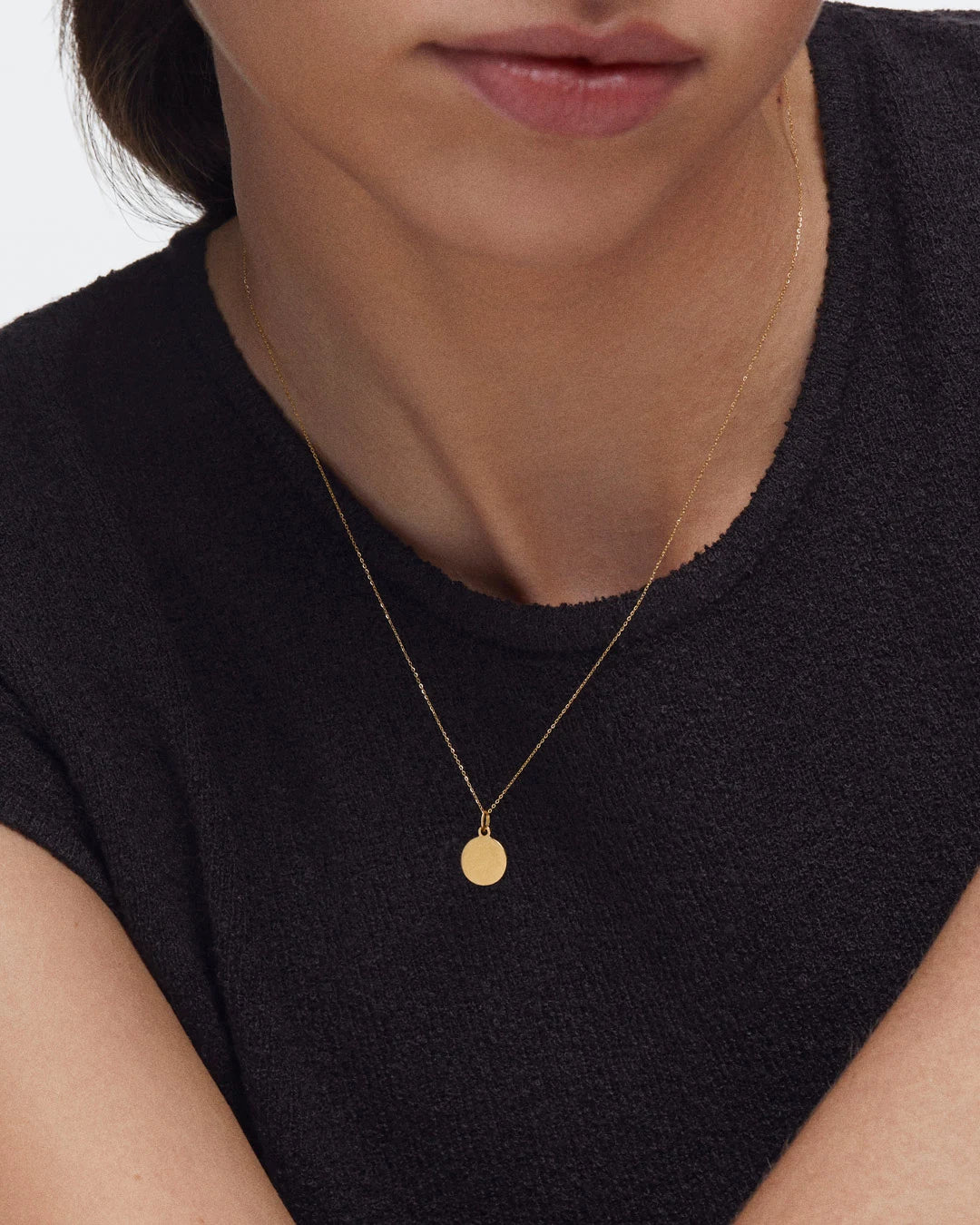 Charm Colgante Disco S en Oro Amarillo de 18 Kt - Image 2