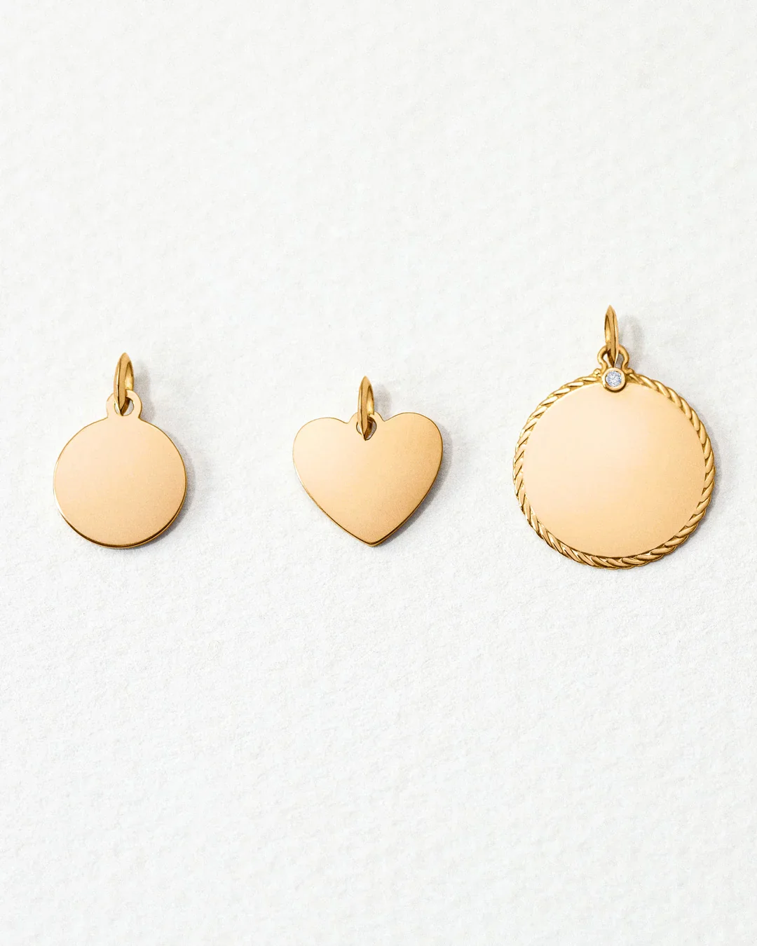 Charm Colgante Disco S en Oro Amarillo de 18 Kt - Image 6