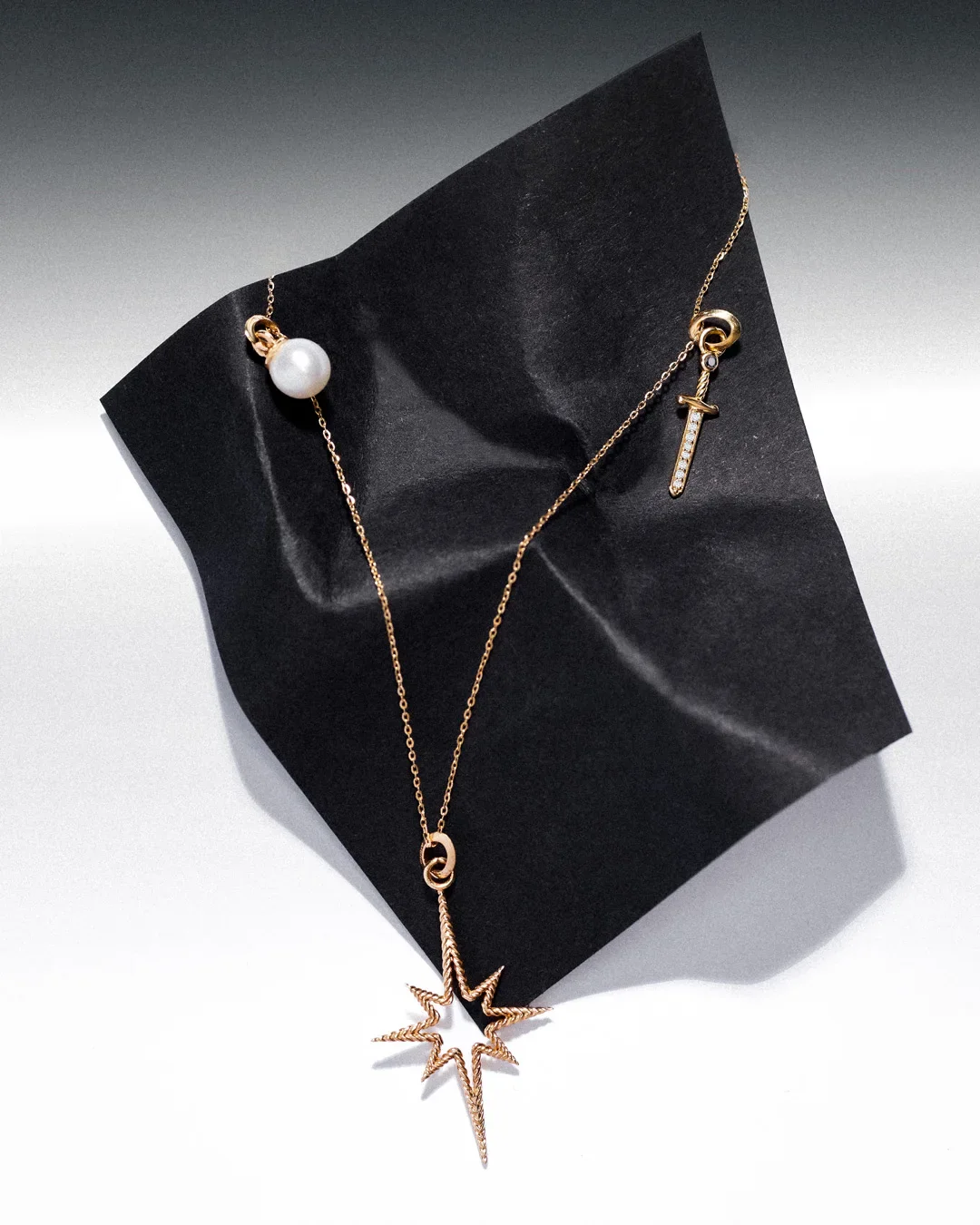 Charm Colgante Estrella del Norte L en Oro Amarillo de 18 Kt - Image 5