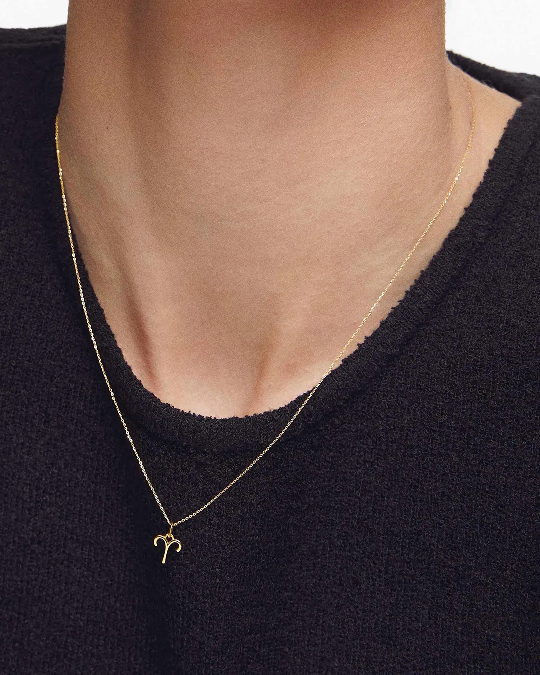 Charm Colgante Zodíaco Aries S en Oro Amarillo de 18 Kt - Image 2