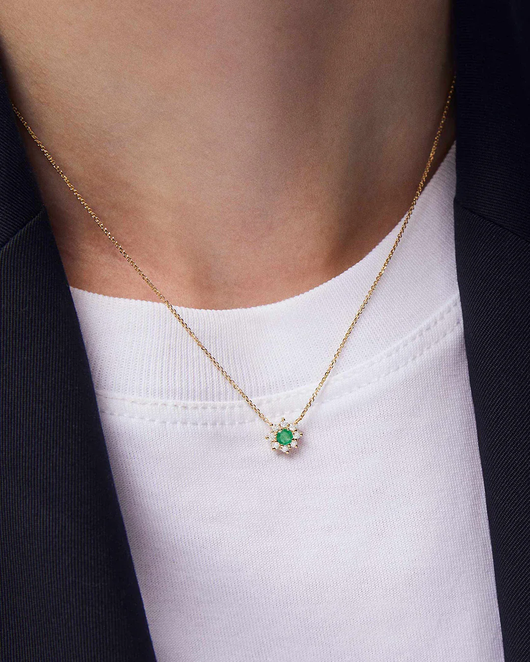 Gargantilla Astrid de Esmeralda y Diamantes en Oro Amarillo de 18 Kt - Image 2
