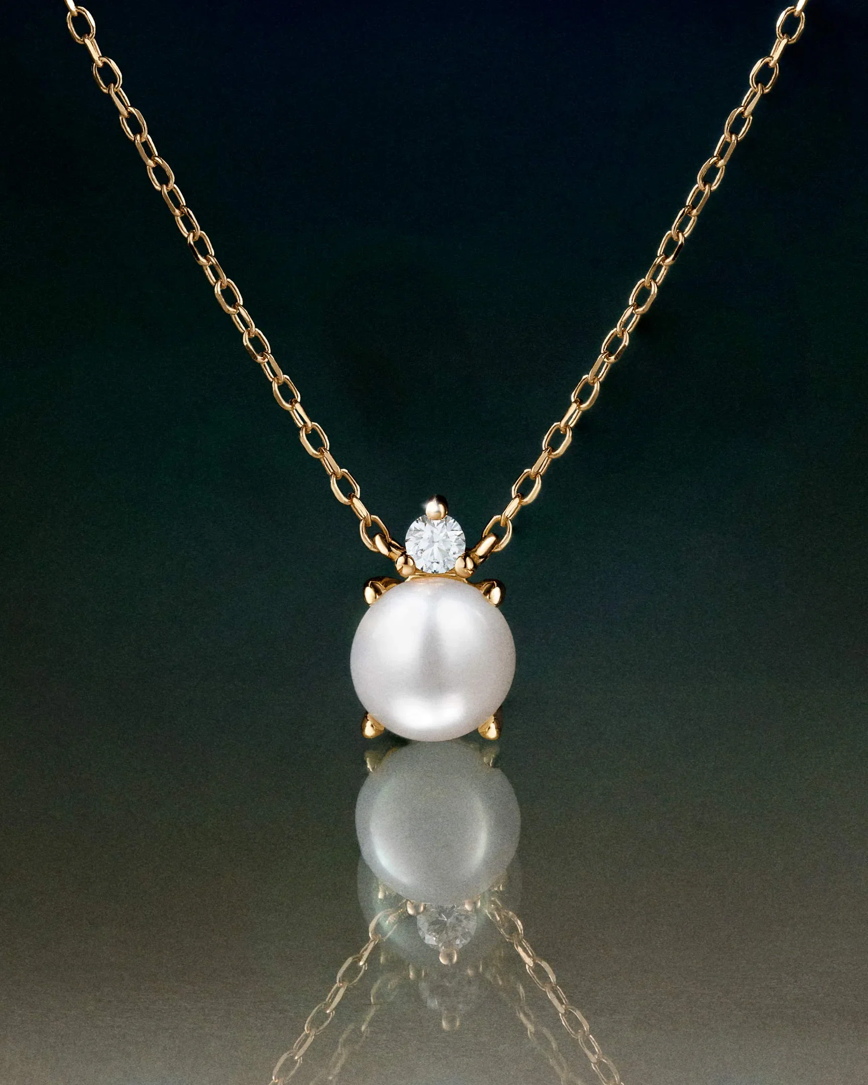 Gargantilla Holly de Perla y Diamante en Oro Amarillo de 18 Kt - Image 5