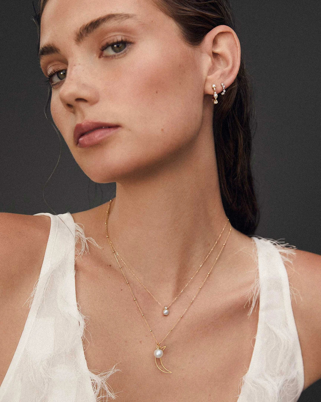 Gargantilla Holly de Perla y Diamante en Oro Amarillo de 18 Kt - Image 6