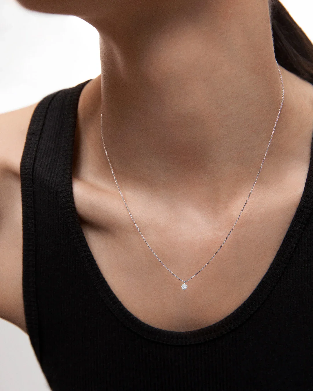 Gargantilla Jolie de Diamante 0,15 Cts. en Oro Blanco de 18 Kt - Image 2