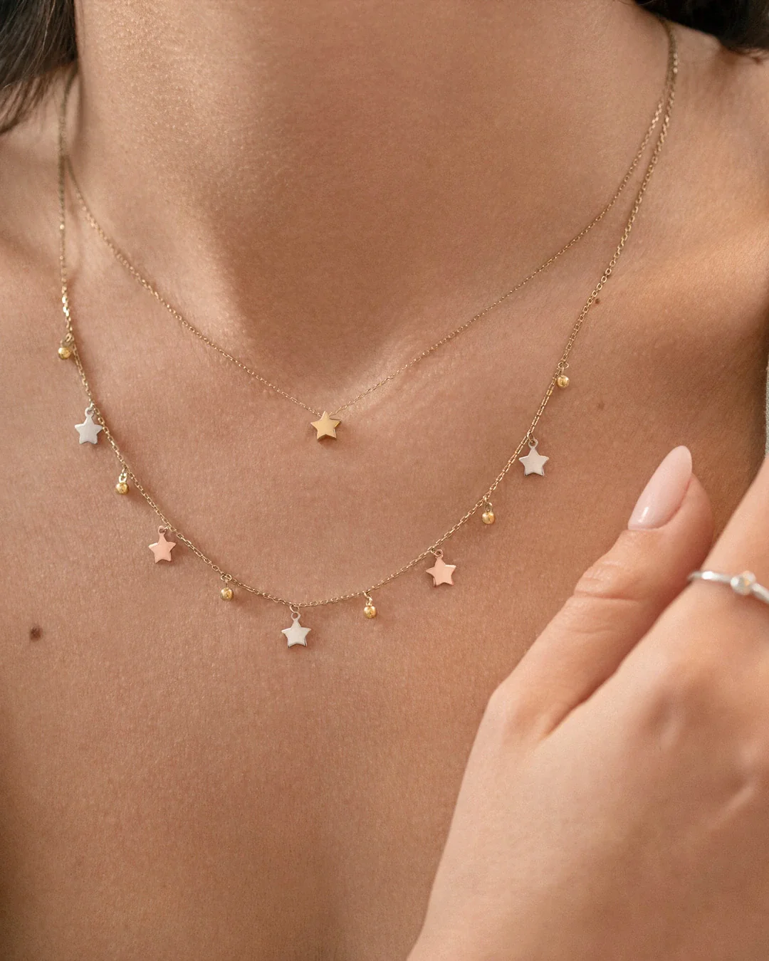 Gargantilla Joy Estrella en Oro Amarillo de 18 Kt - Image 2
