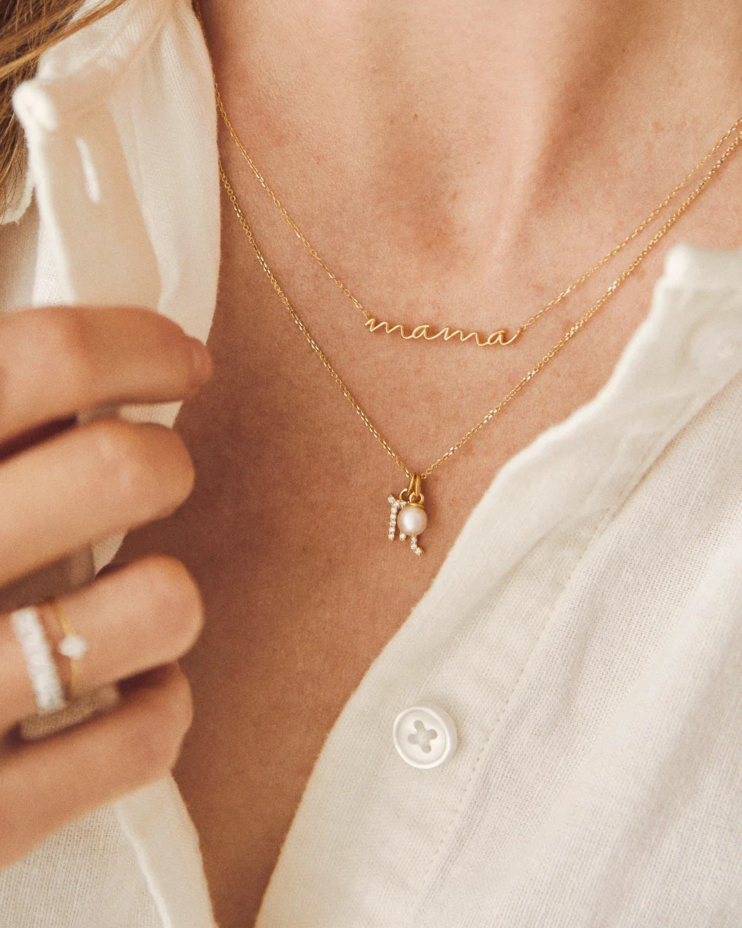 Gargantilla Mamá en Oro Amarillo de 18 Kt - Image 2