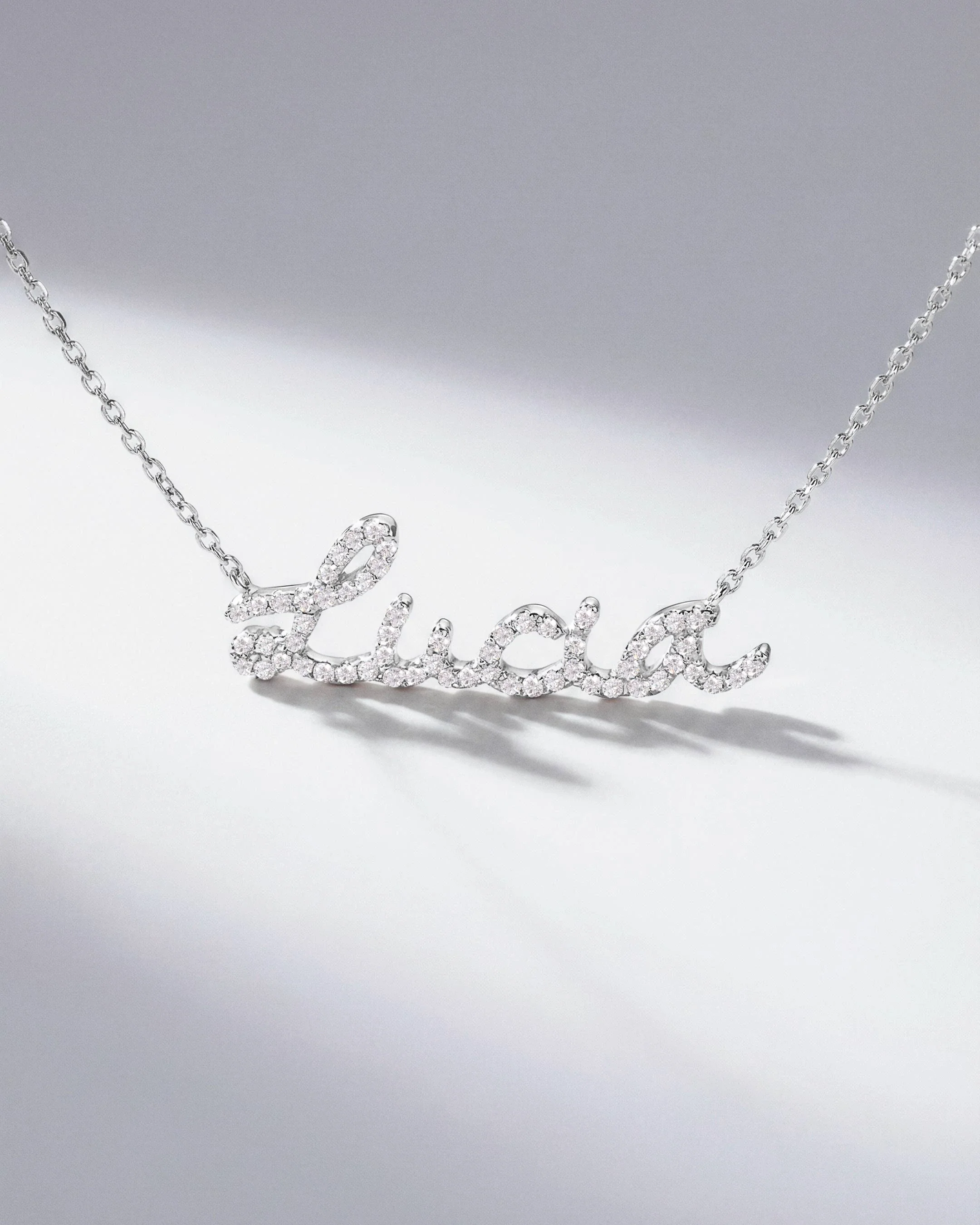 Gargantilla Signature de Diamantes en Oro Blanco de 18 Kt - Image 5
