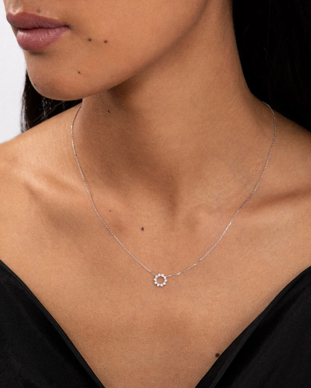 Gargantilla Soleil de Diamantes en Oro Blanco de 18 Kt - Image 2