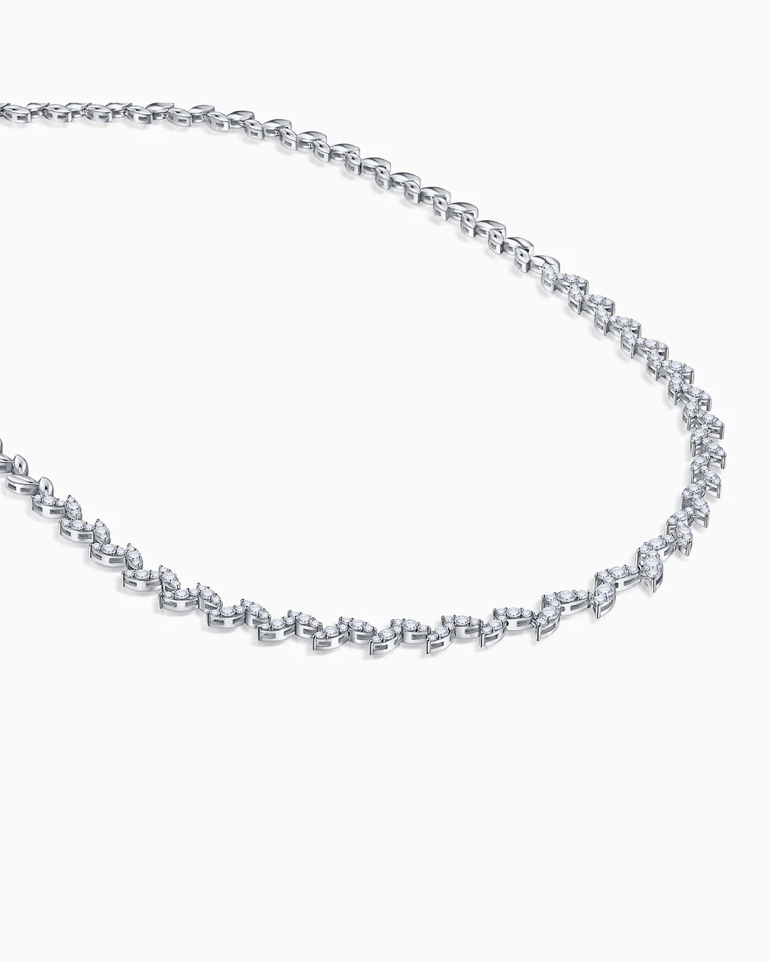 Gargantilla Willow de Diamantes en Oro Blanco de 18 Kt - Image 7