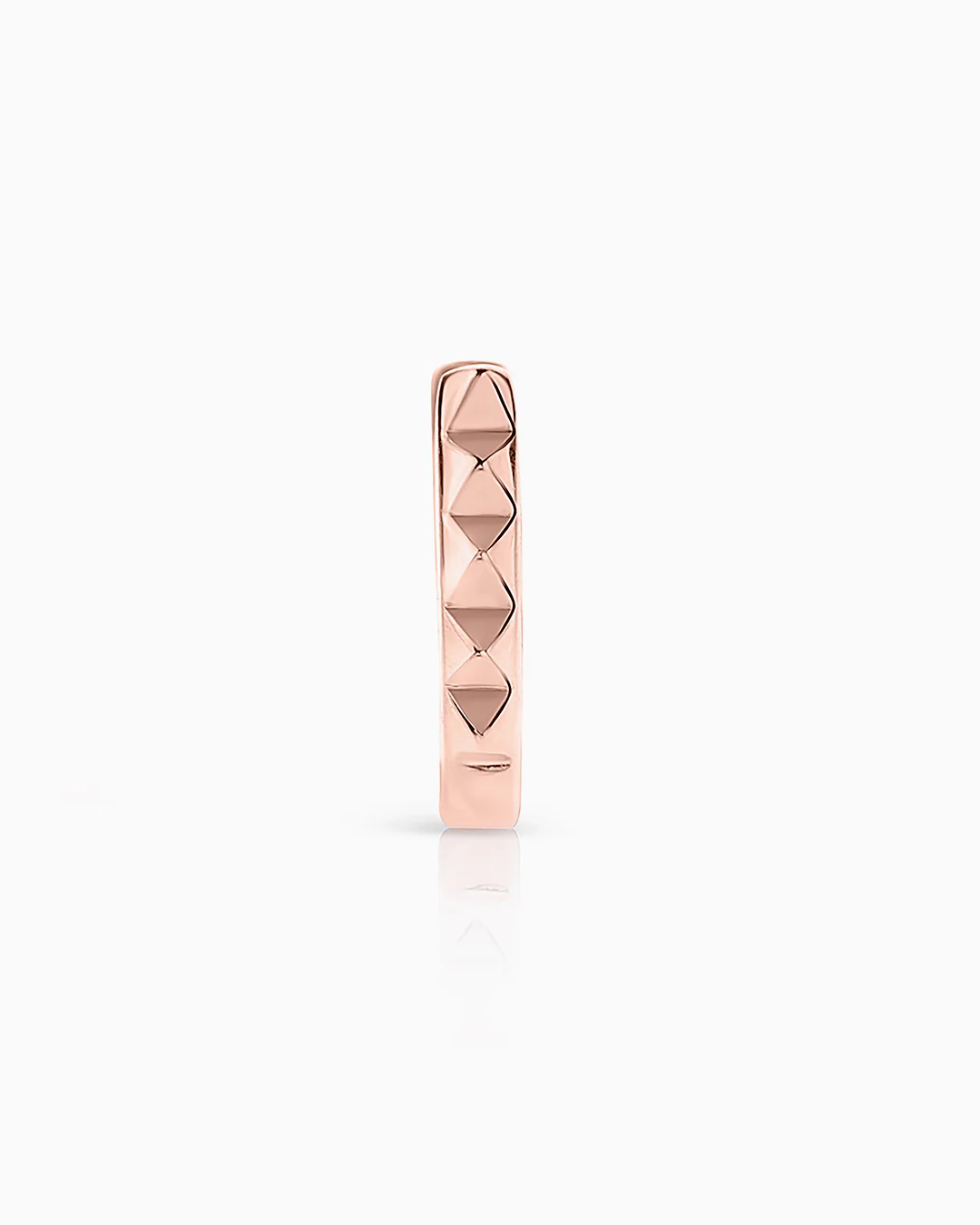 Pendiente Piercing Aro Punk en Oro rosa de 18 Kt - Image 4
