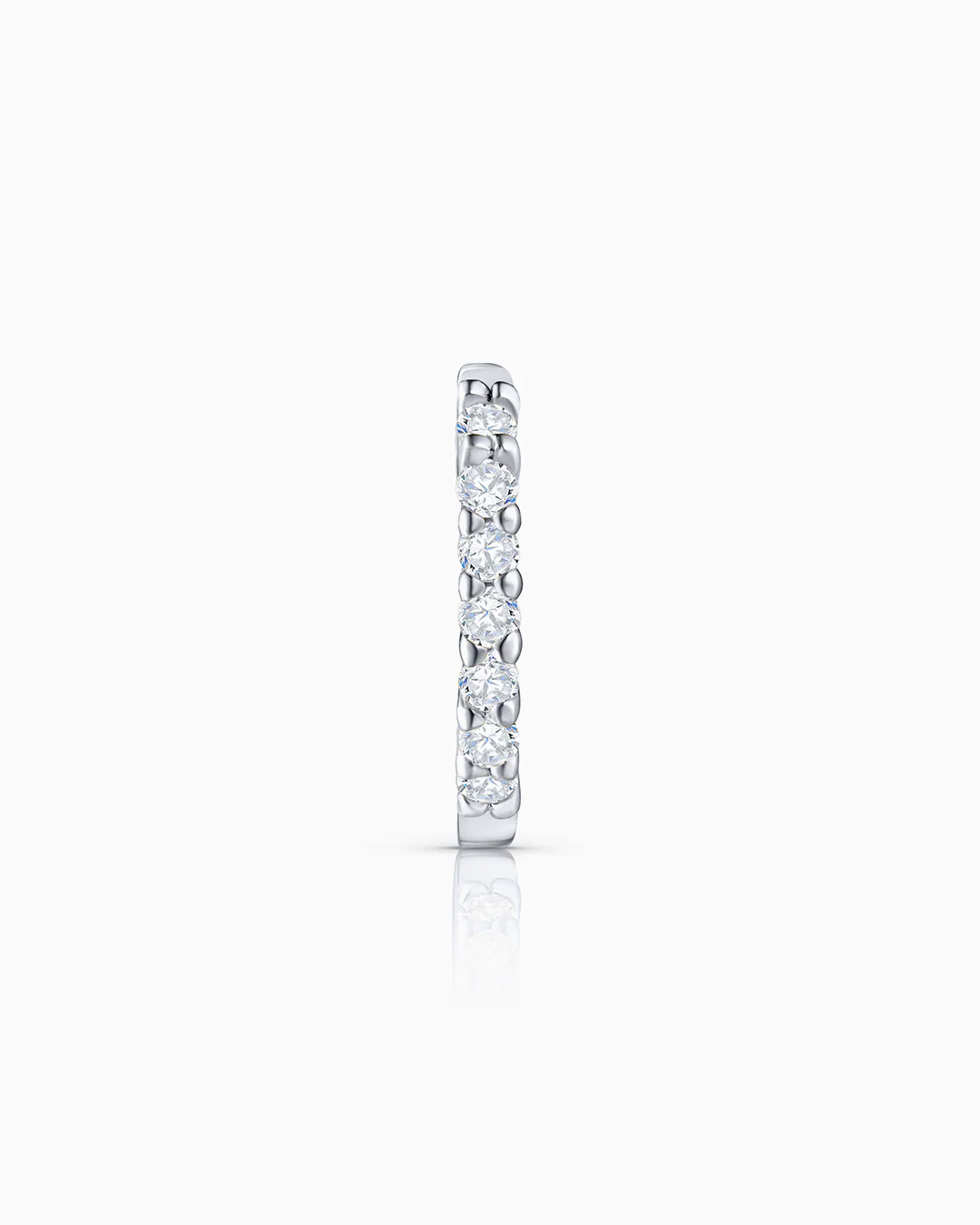 Pendiente Piercing Bold Diamonds en Oro Blanco de 18 Kt - Image 2
