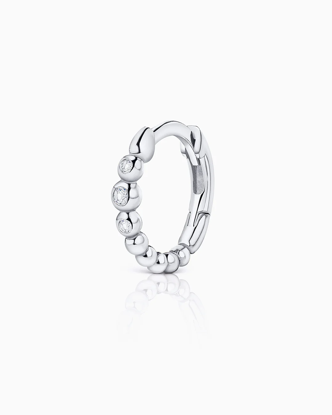 Pendiente Piercing Bubble Diamonds en Oro Blanco de 18 Kt