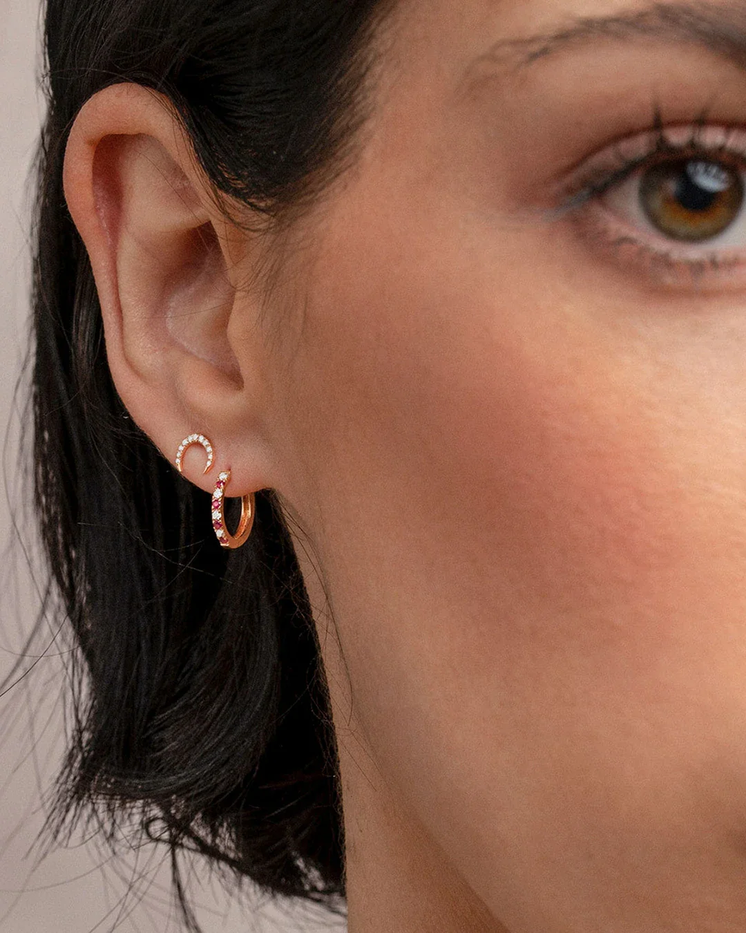 Pendiente Piercing Luna Moon Diamonds en Oro Rosa de 18 Kt - Image 3