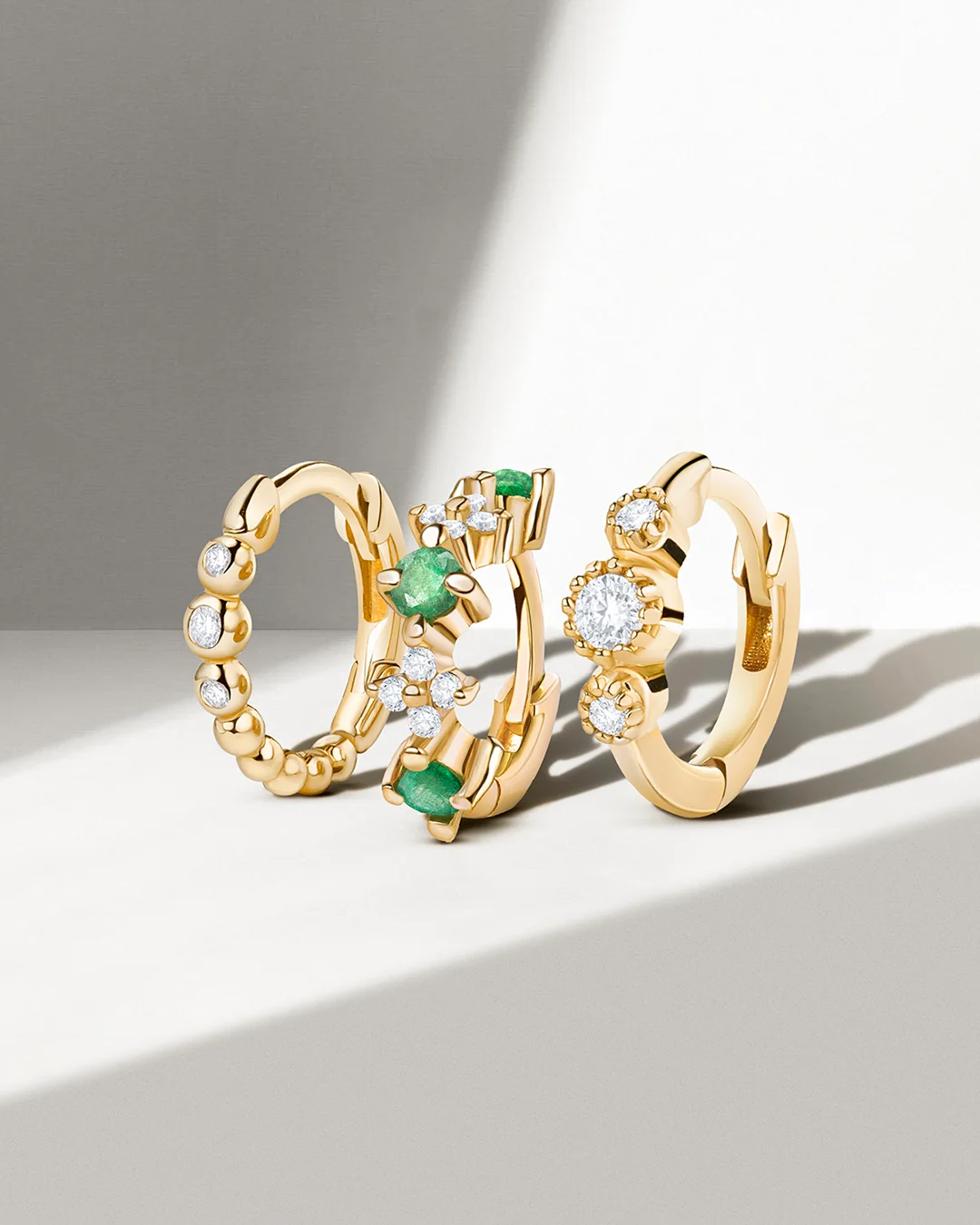 Pendiente Piercing Milgrain Couronne de Diamantes en Oro Amarillo de 18 Kt - Image 4