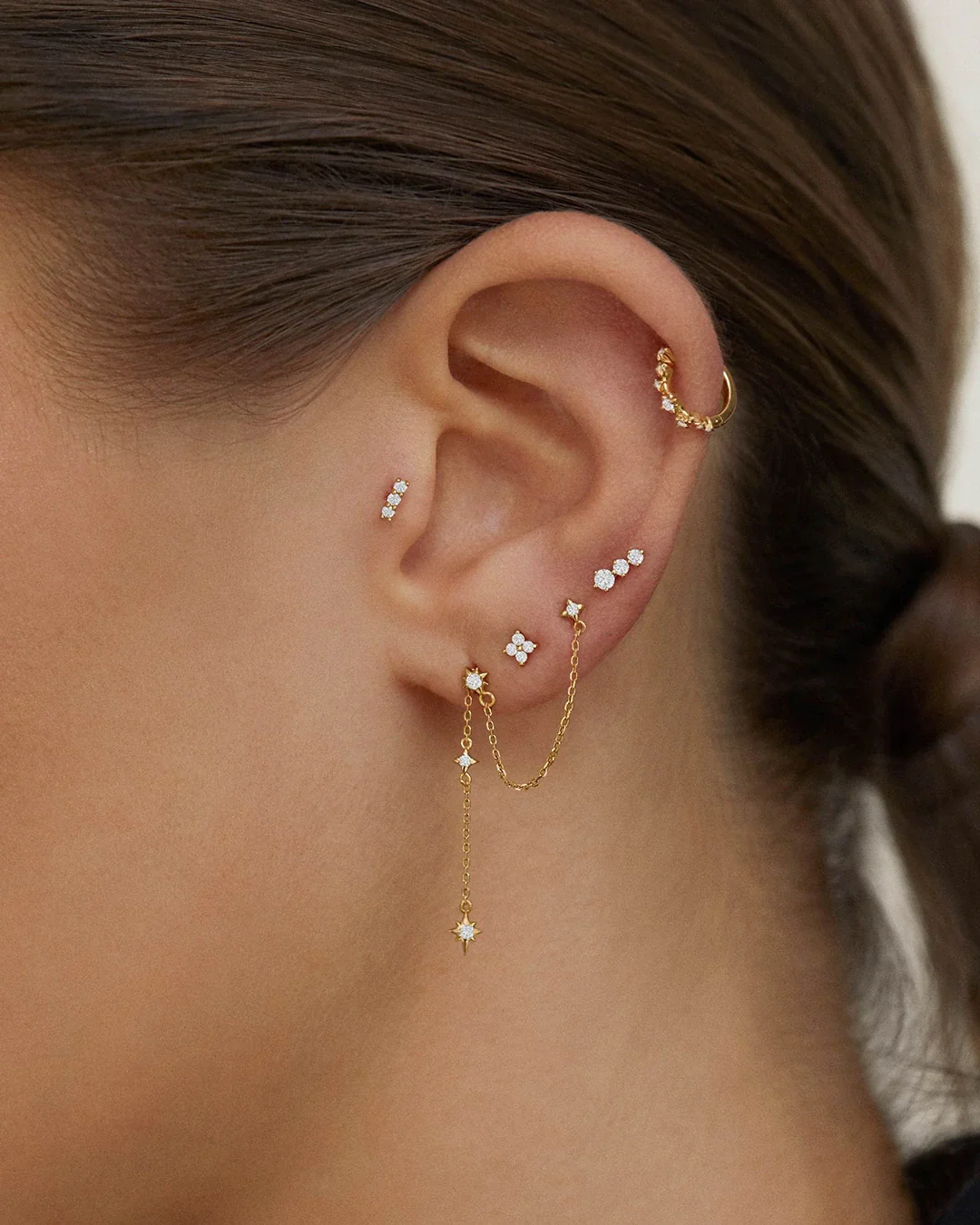Pendiente Piercing Pebble Diamonds en Oro Amarillo de 18 Kt - Image 2