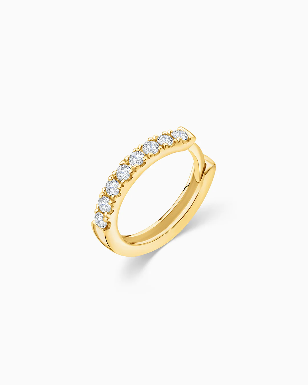 Pendiente Piercing Petite Diamonds Aro en Oro Amarillo de 18 Kt - Image 4
