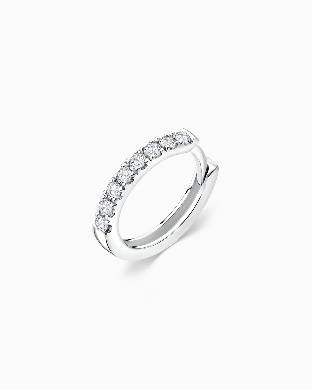 Pendiente Piercing Petite Diamonds Aro en Oro Blanco de 18 Kt - Image 4