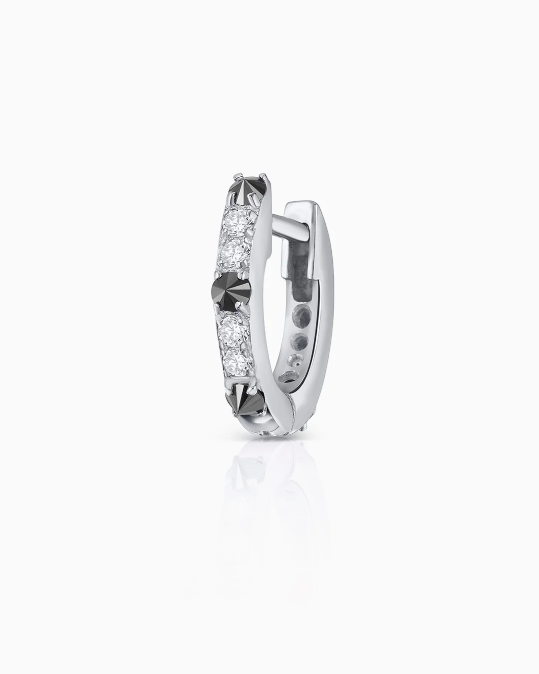 Pendiente Piercing Raxel Diamonds en Oro Blanco de 18 Kt