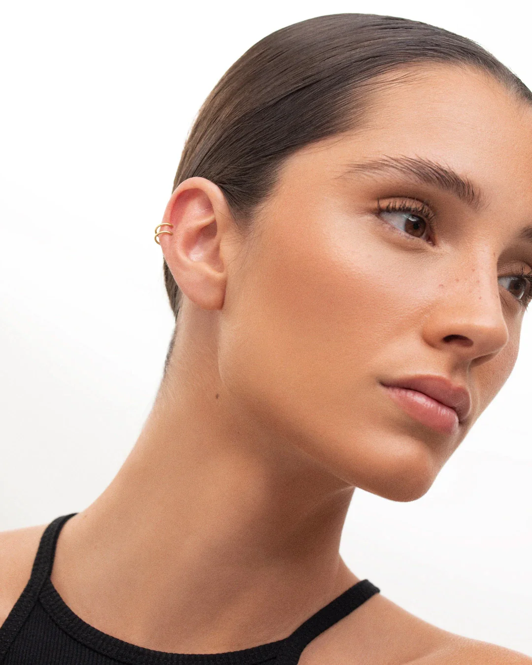 Pendiente Piercing Twirl en Oro Amarillo de 18 Kt - Image 2