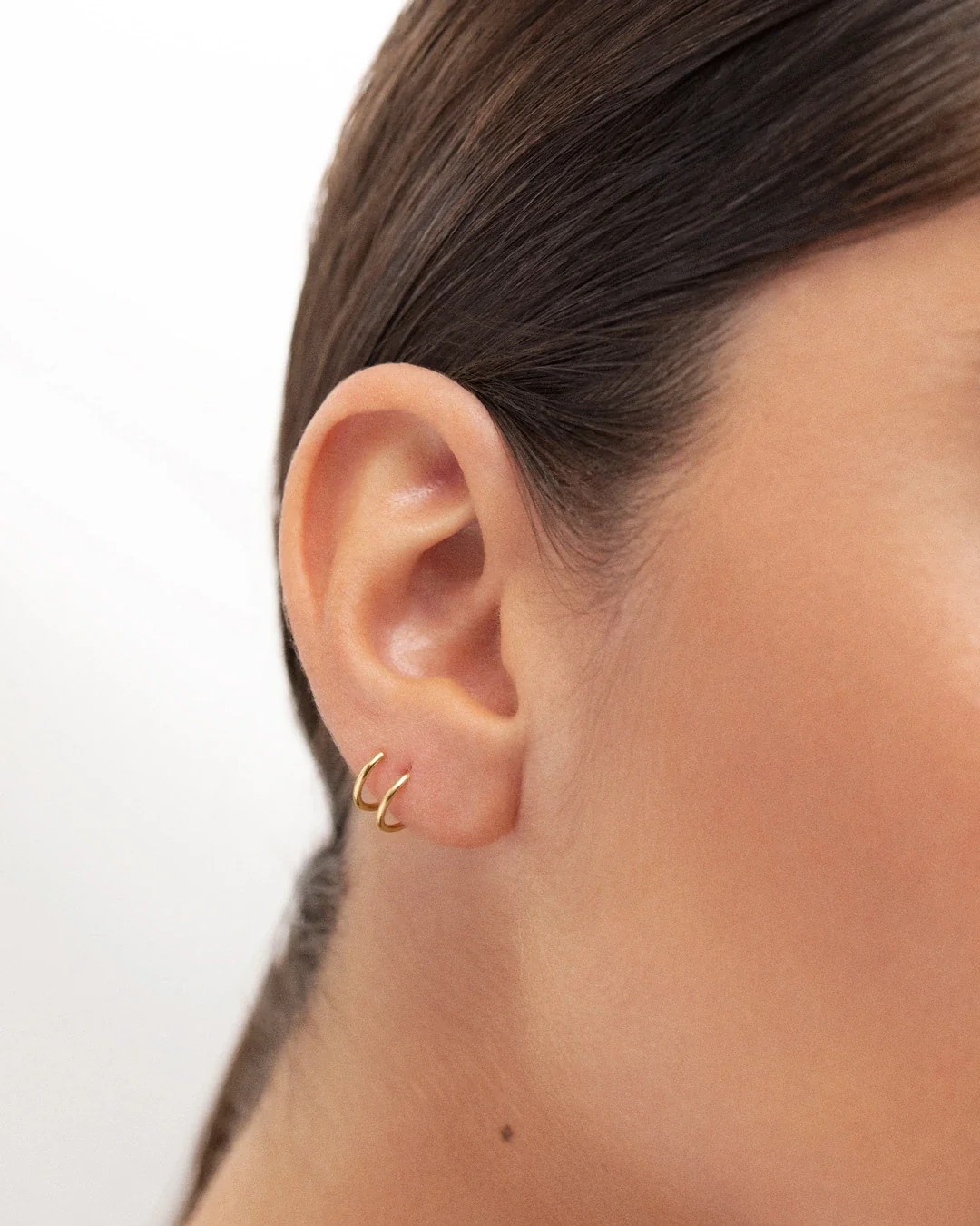 Pendiente Piercing Twirl en Oro Amarillo de 18 Kt - Image 3