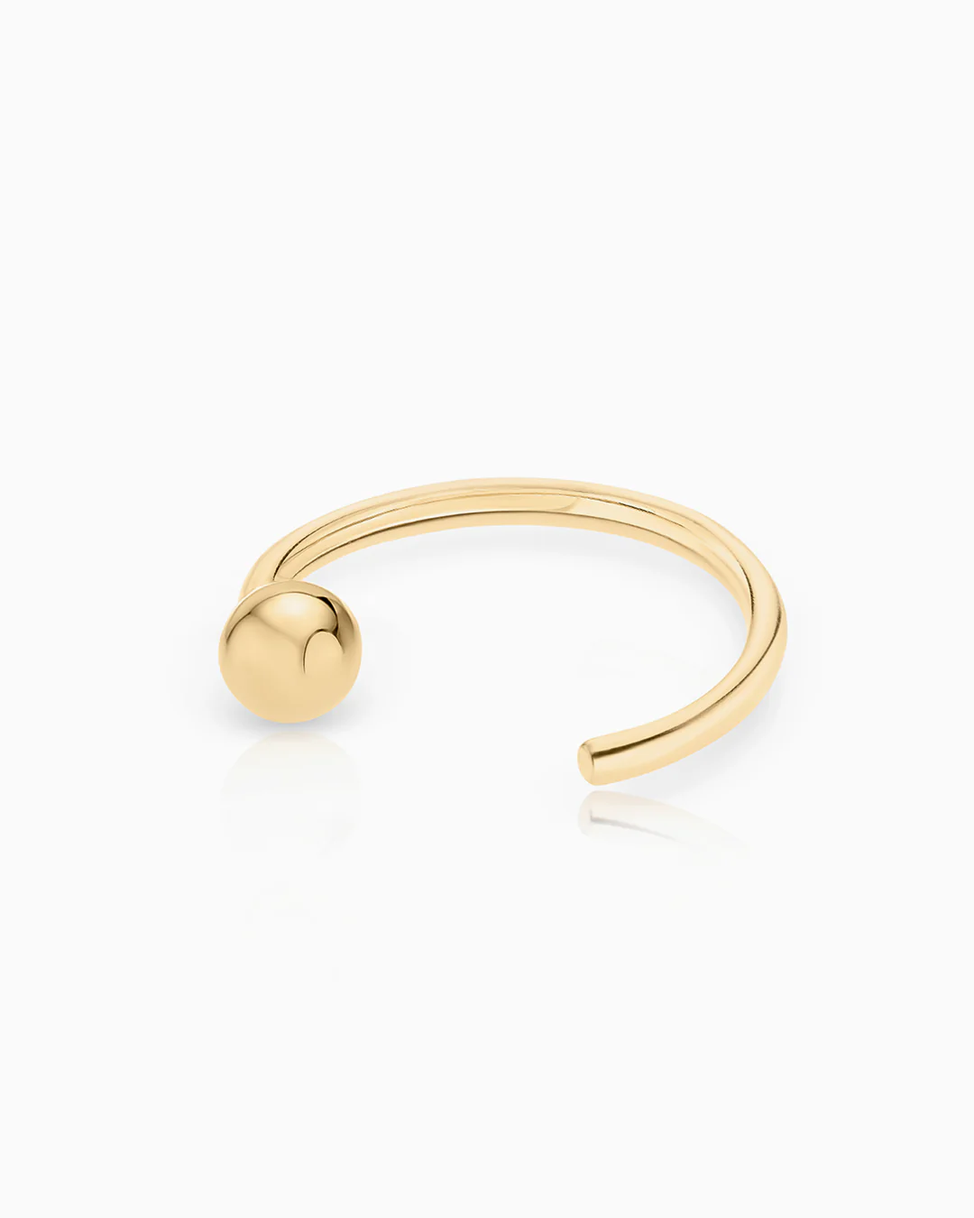 Pendiente Piercing Twist en Oro Amarillo de 18 Kt - Image 4