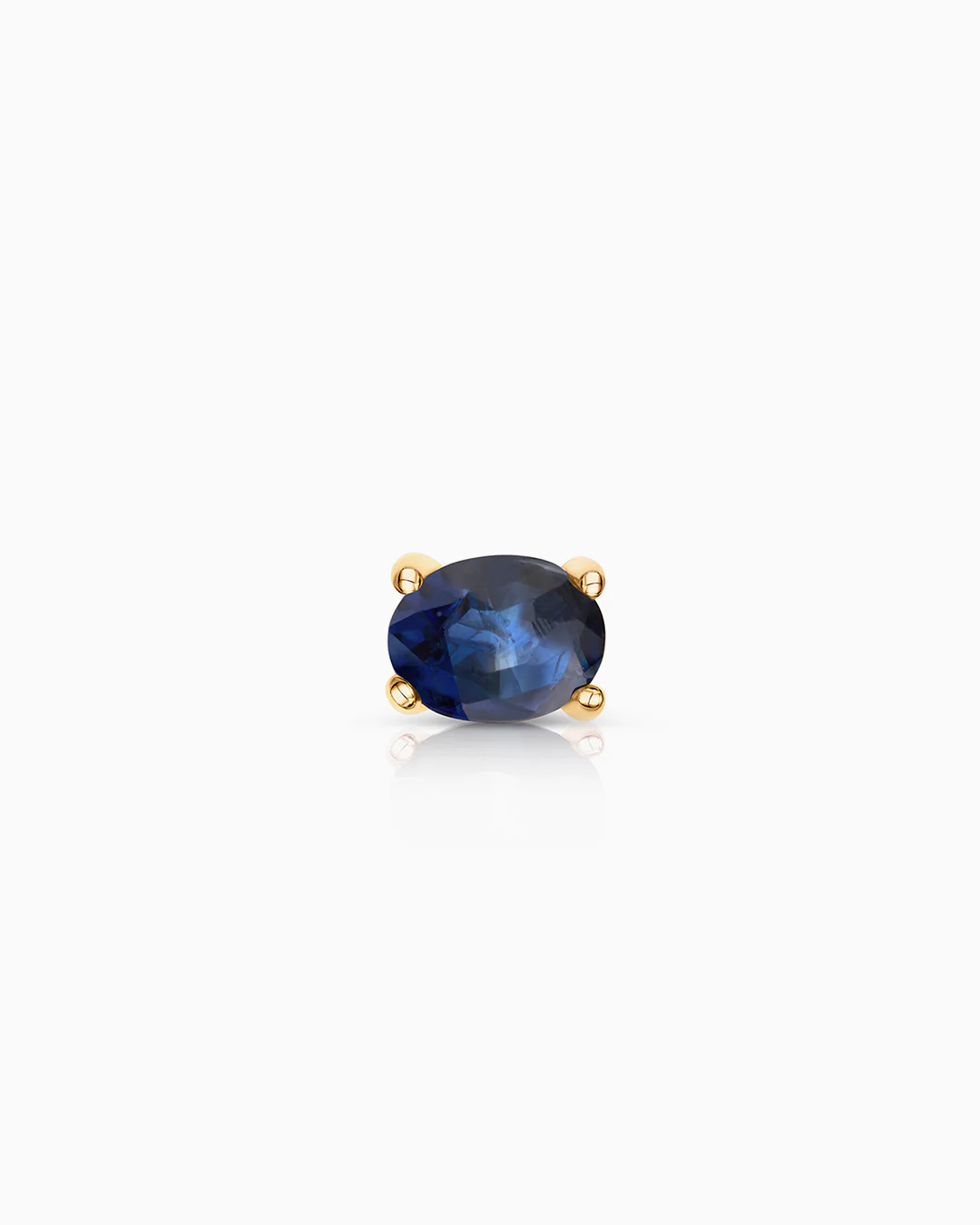 Pendiente Piercing de Zafiro Oval Mini en Oro Amarillo de 18 Kt - Image 4
