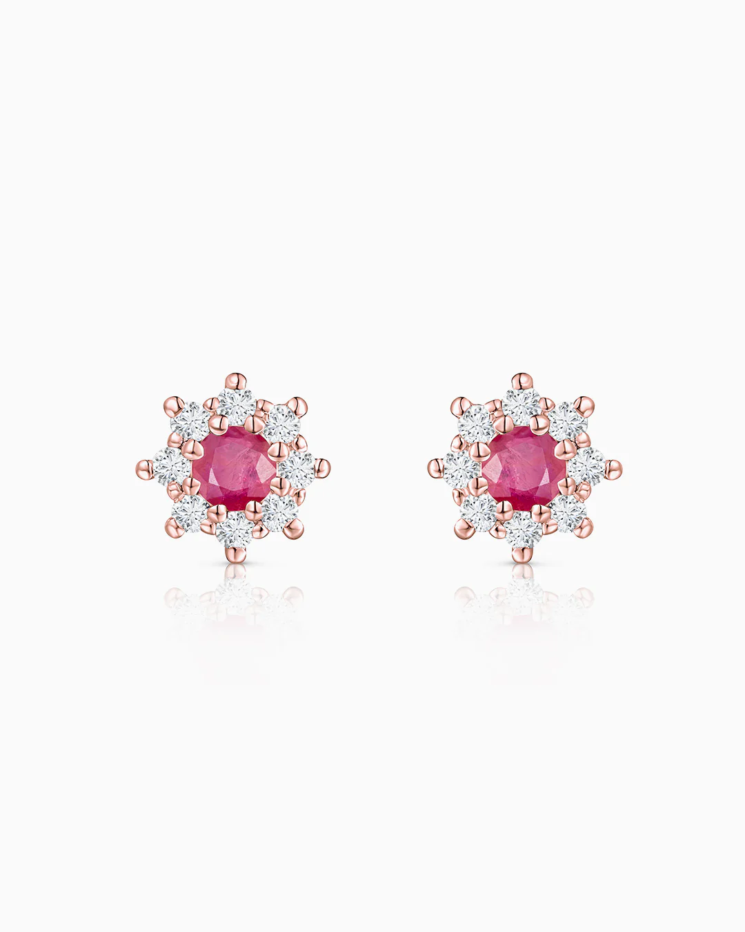 Pendientes Astrid de Rubíes y Diamantes en Oro Rosa de 18 Kt - Image 4