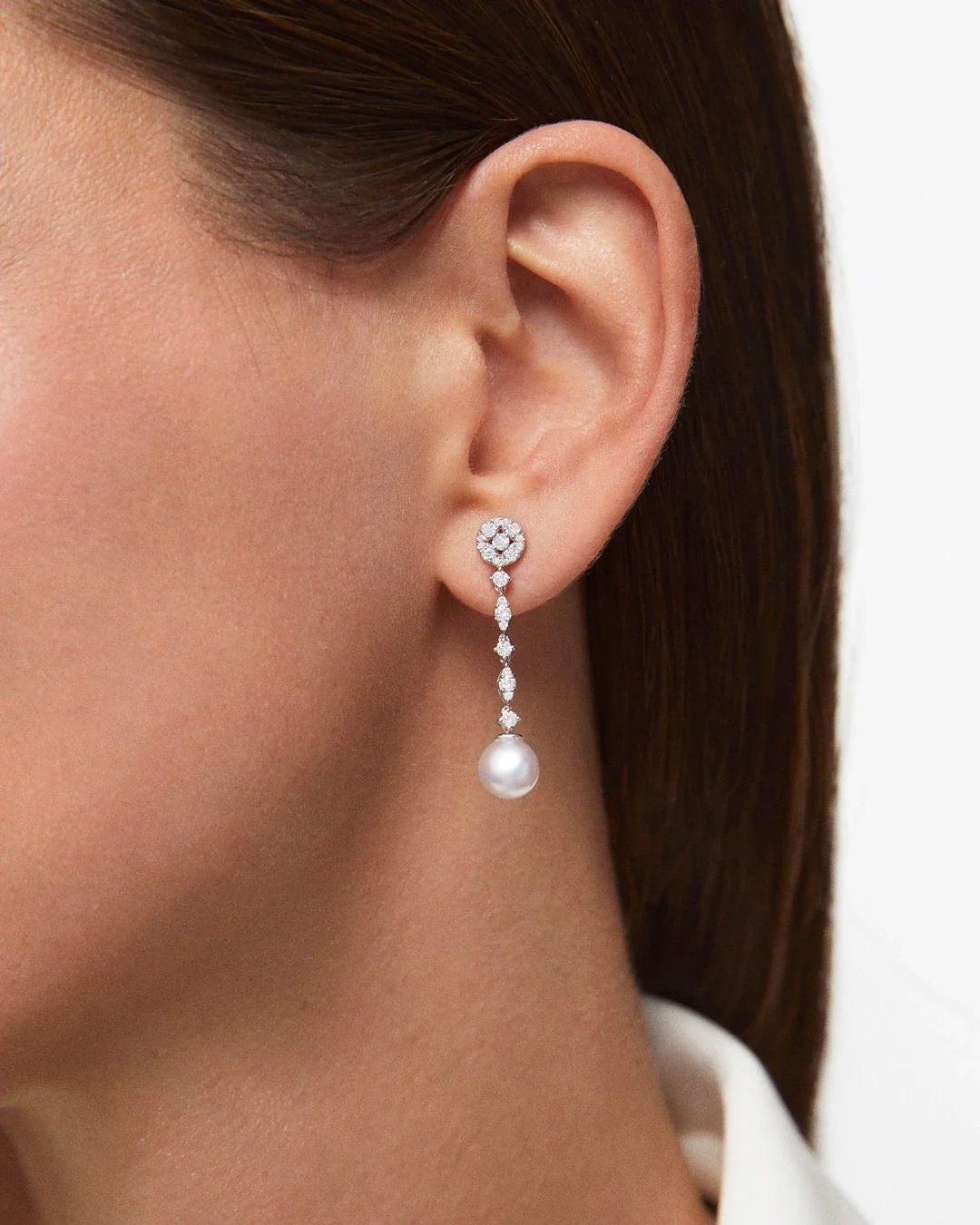 Pendientes Caroline de Perlas y Diamantes en Oro Blanco de 18 Kt - Image 2