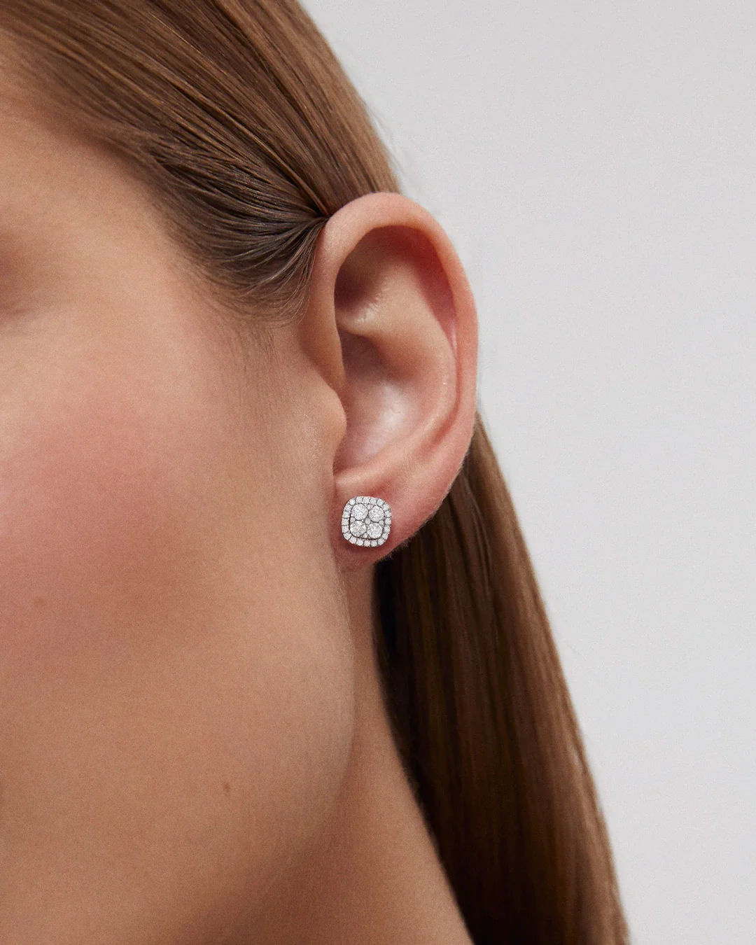 Pendientes Chiara de Diamantes en Oro Blanco de 18 Kt - Image 2