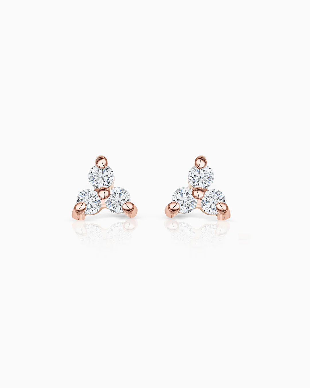 Pendientes Clover Mini de Diamantes en Oro Rosa de 18 Kt - Image 4