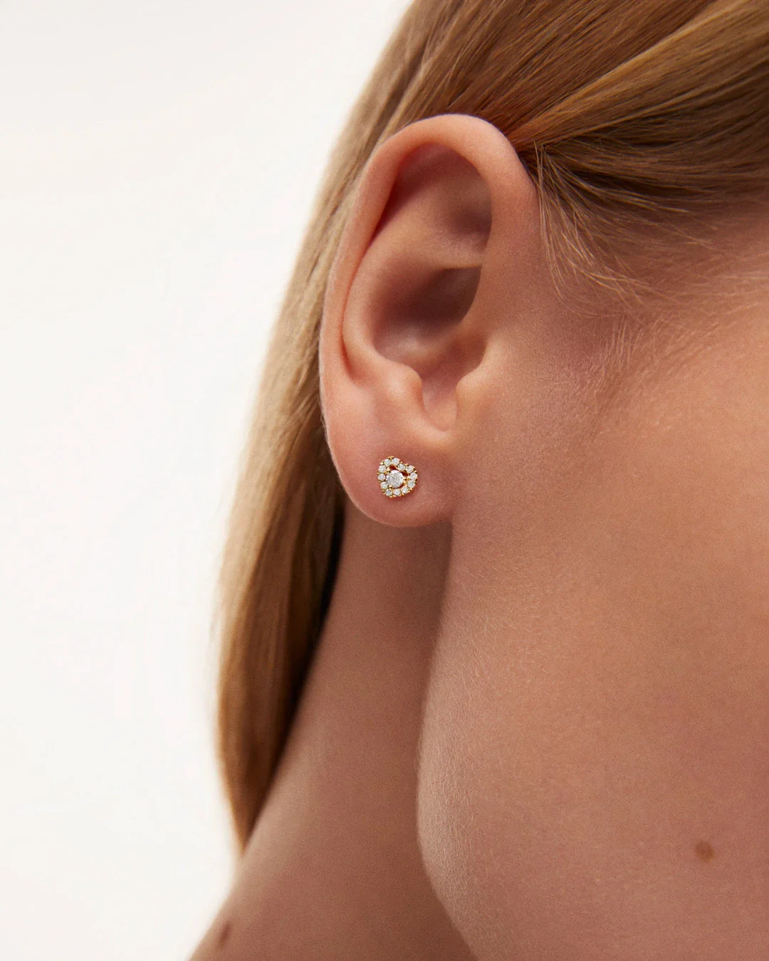 Pendientes Corazón Ariadne de Diamantes en Oro Amarillo de 18 Kt - Image 3