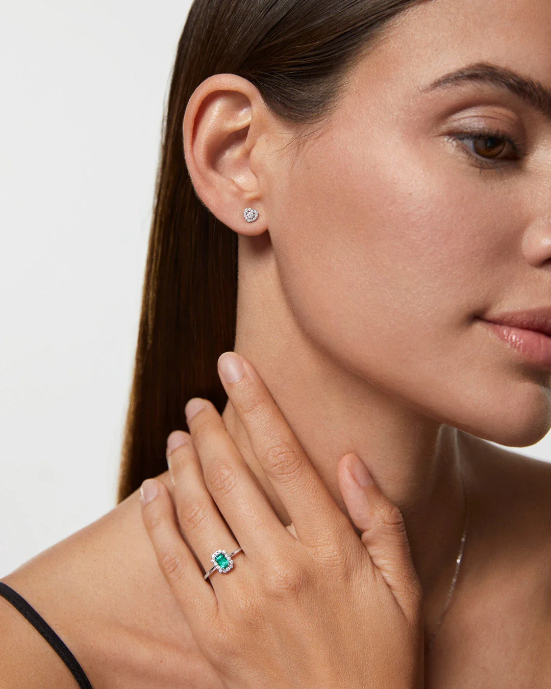 Pendientes Corazón Ariadne de Diamantes en Oro Blanco de 18 Kt - Image 3