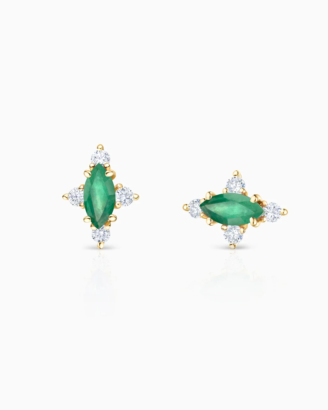 Pendientes Crown Marquise de Esmeralda en Oro Amarillo de 18 Kt - Image 3