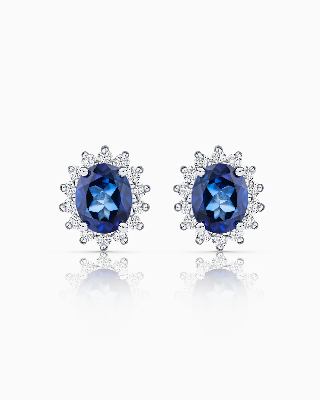 Pendientes Dalia de Zafiro y Diamantes en Oro Blanco de 18 Kt - Image 2