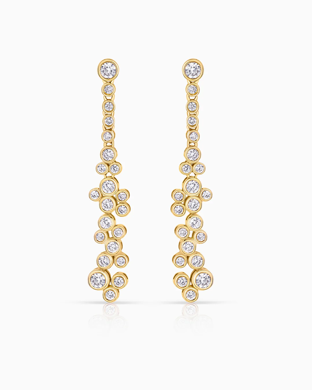 Pendientes Diamonds Waterfall en Oro Amarillo de 18 Kt - Image 4