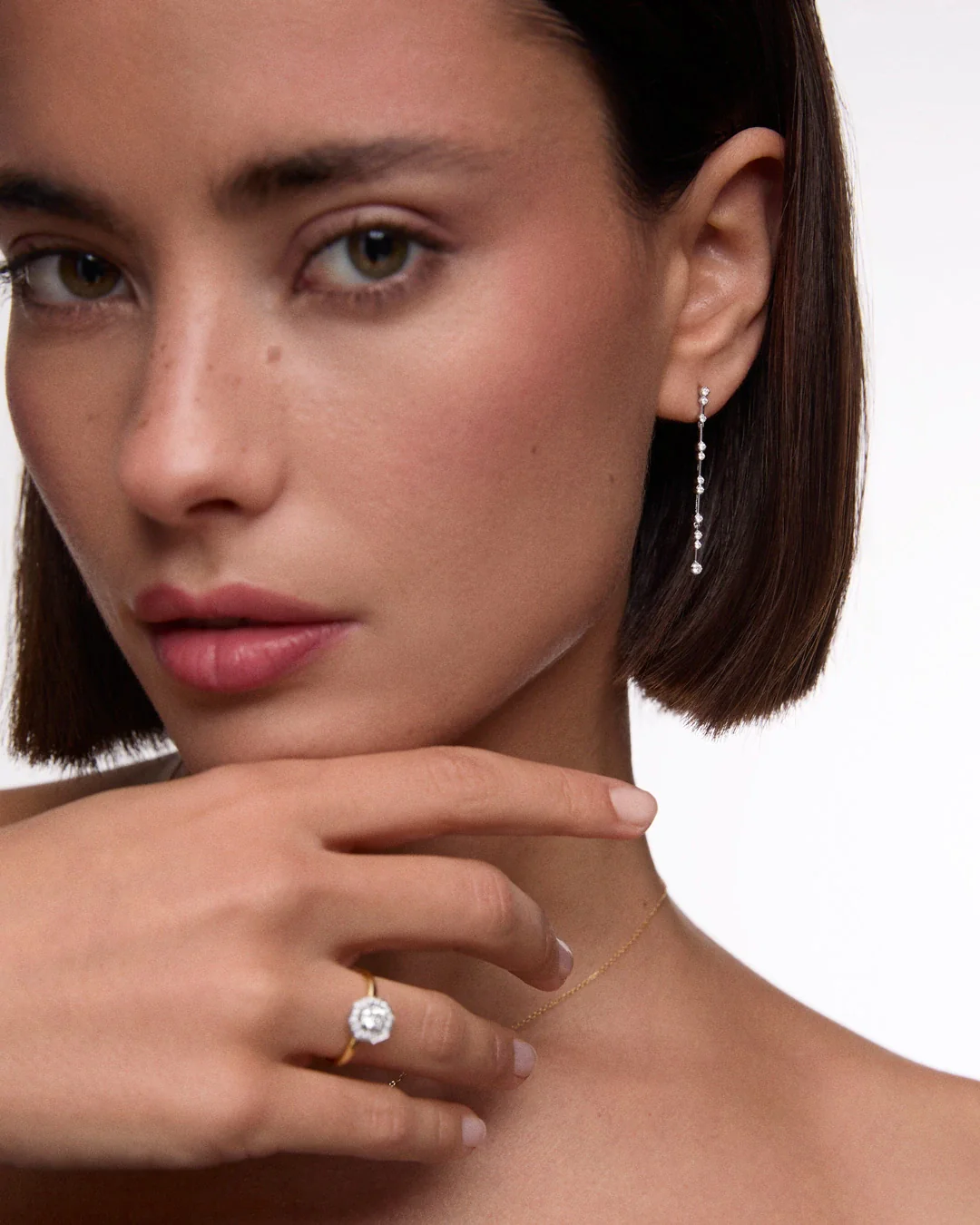 Pendientes Elysia de Diamantes en Oro Blanco de 18 Kt - Image 3