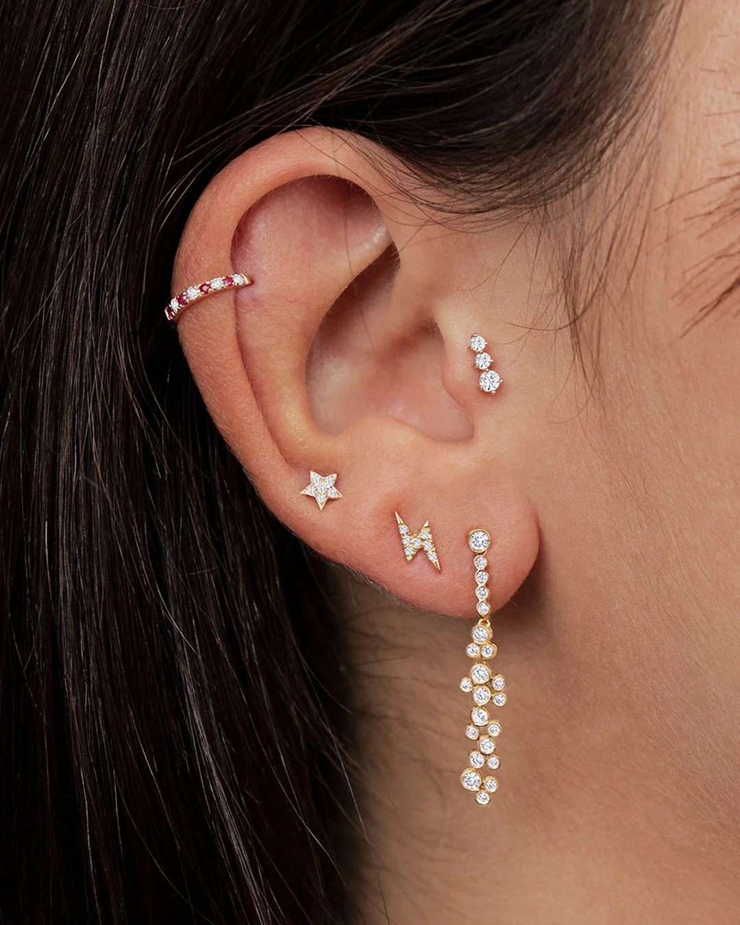 Pendientes Estrellas Moon Diamonds en Oro Amarillo de 18 Kt - Image 2