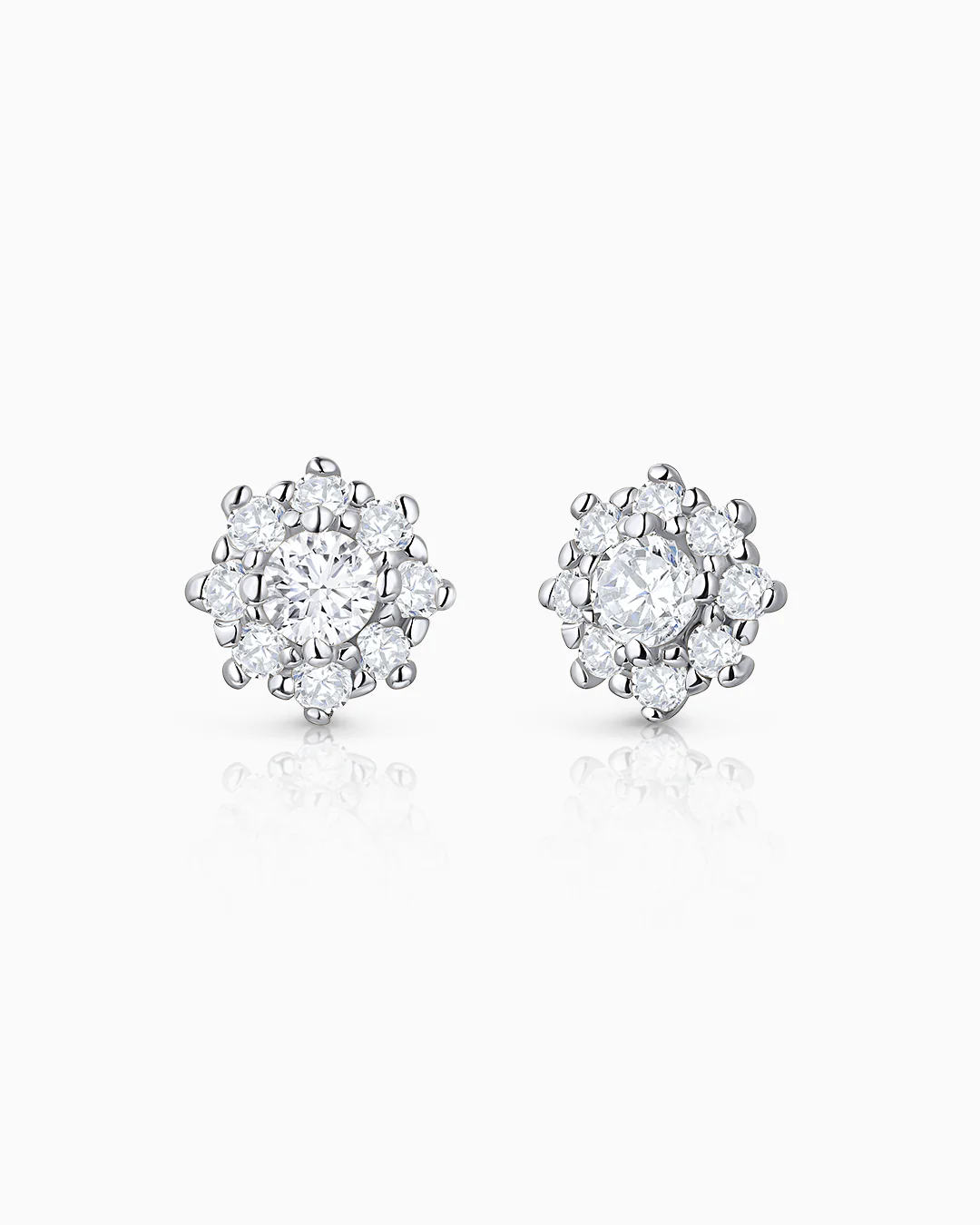 Pendientes Fleur de Diamantes en Oro Blanco de 18 Kt