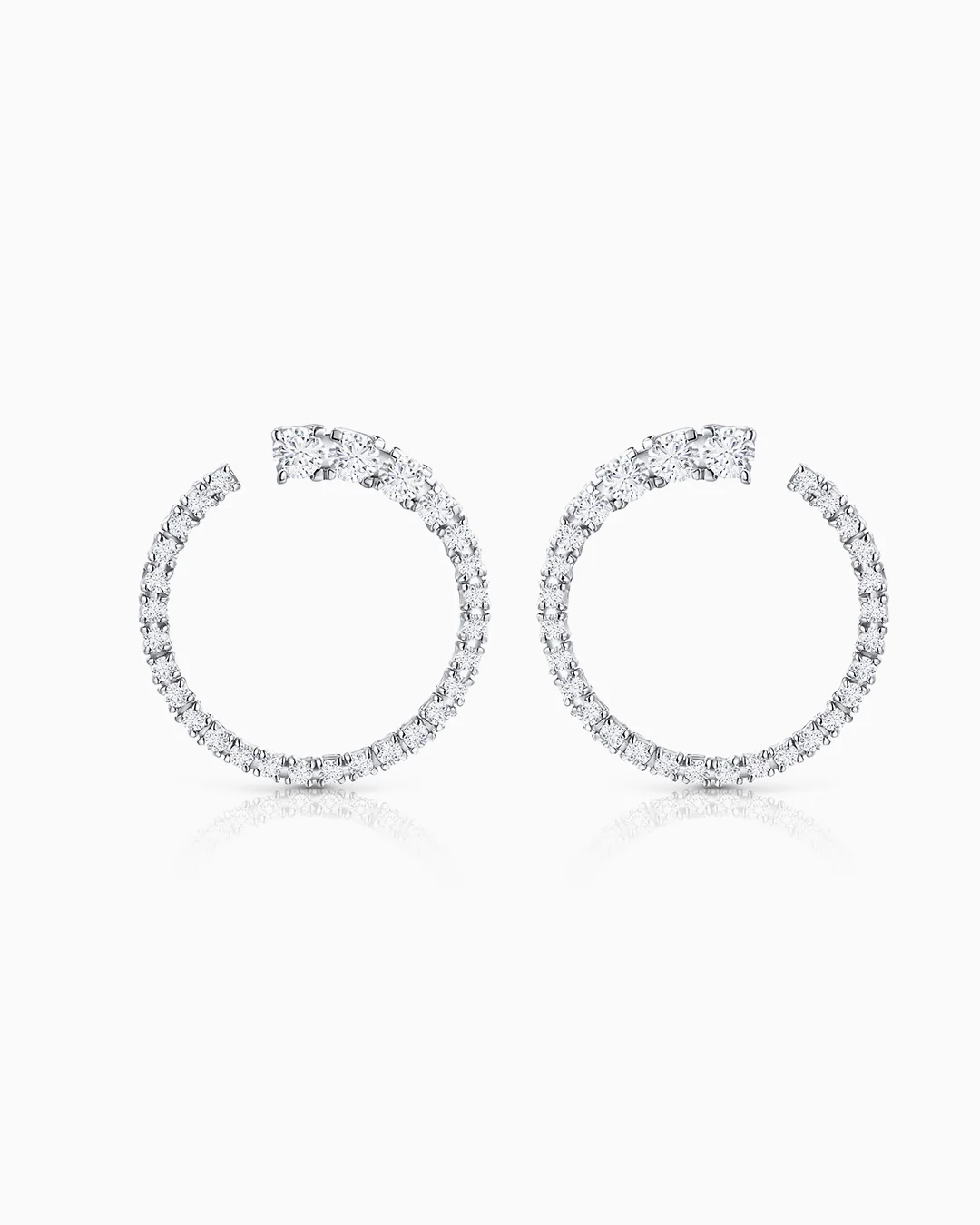 Pendientes Glam Diamonds Degradé en Oro Blanco de 18 Kt - Image 3