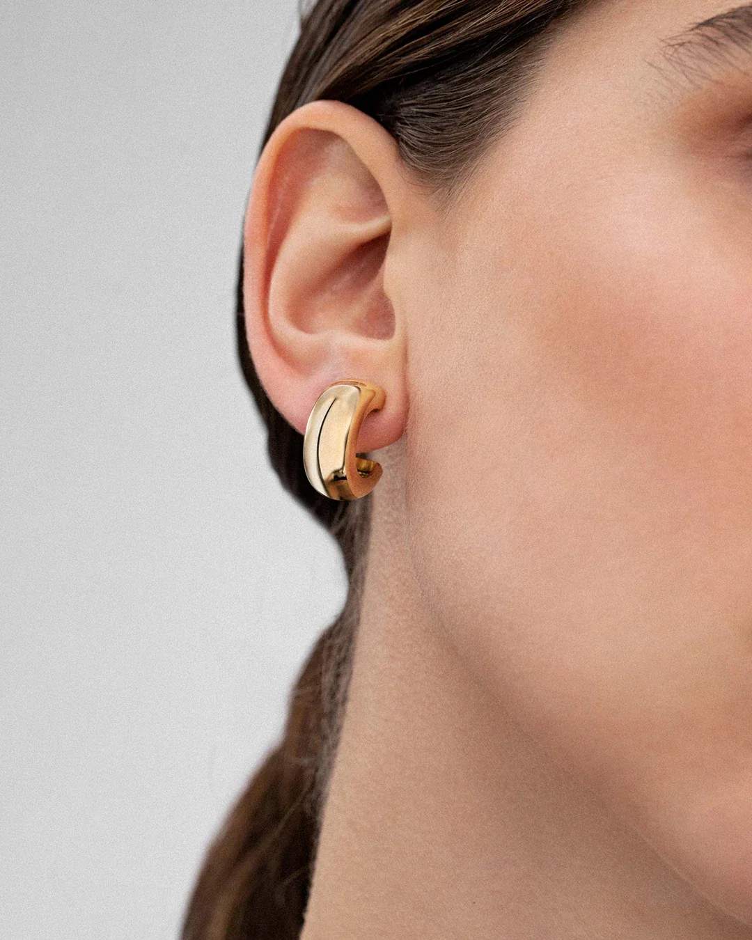Pendientes Golden Ring en Oro Amarillo de 18 Kt - Image 2