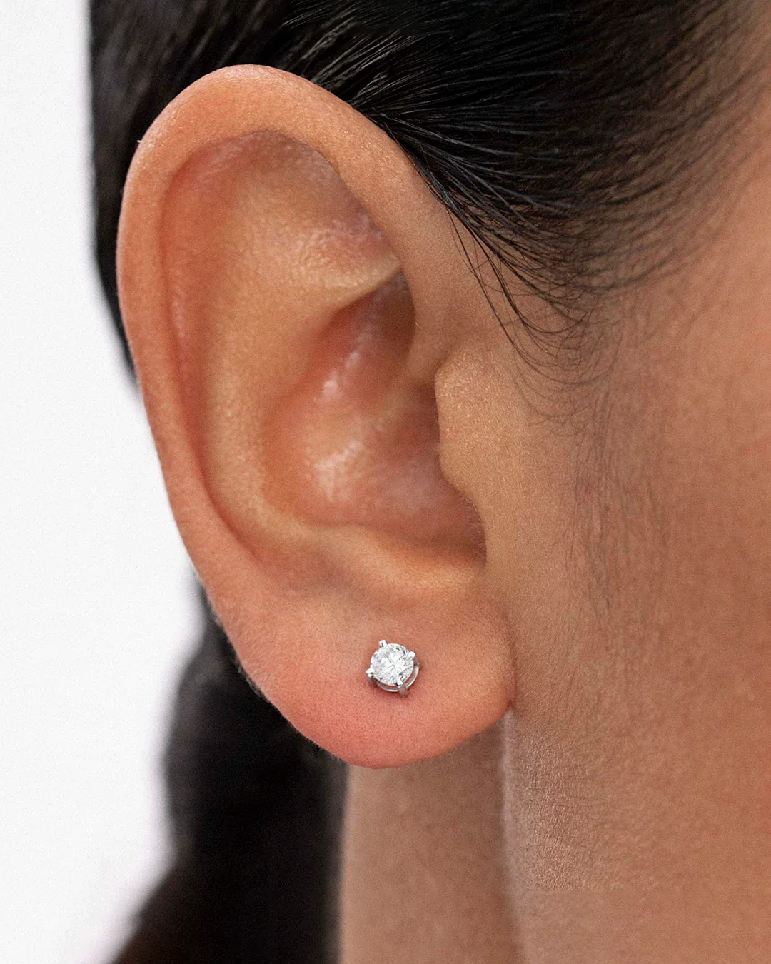 Pendientes Jolie de Diamante en Oro Blanco de 18 Kt - Image 2