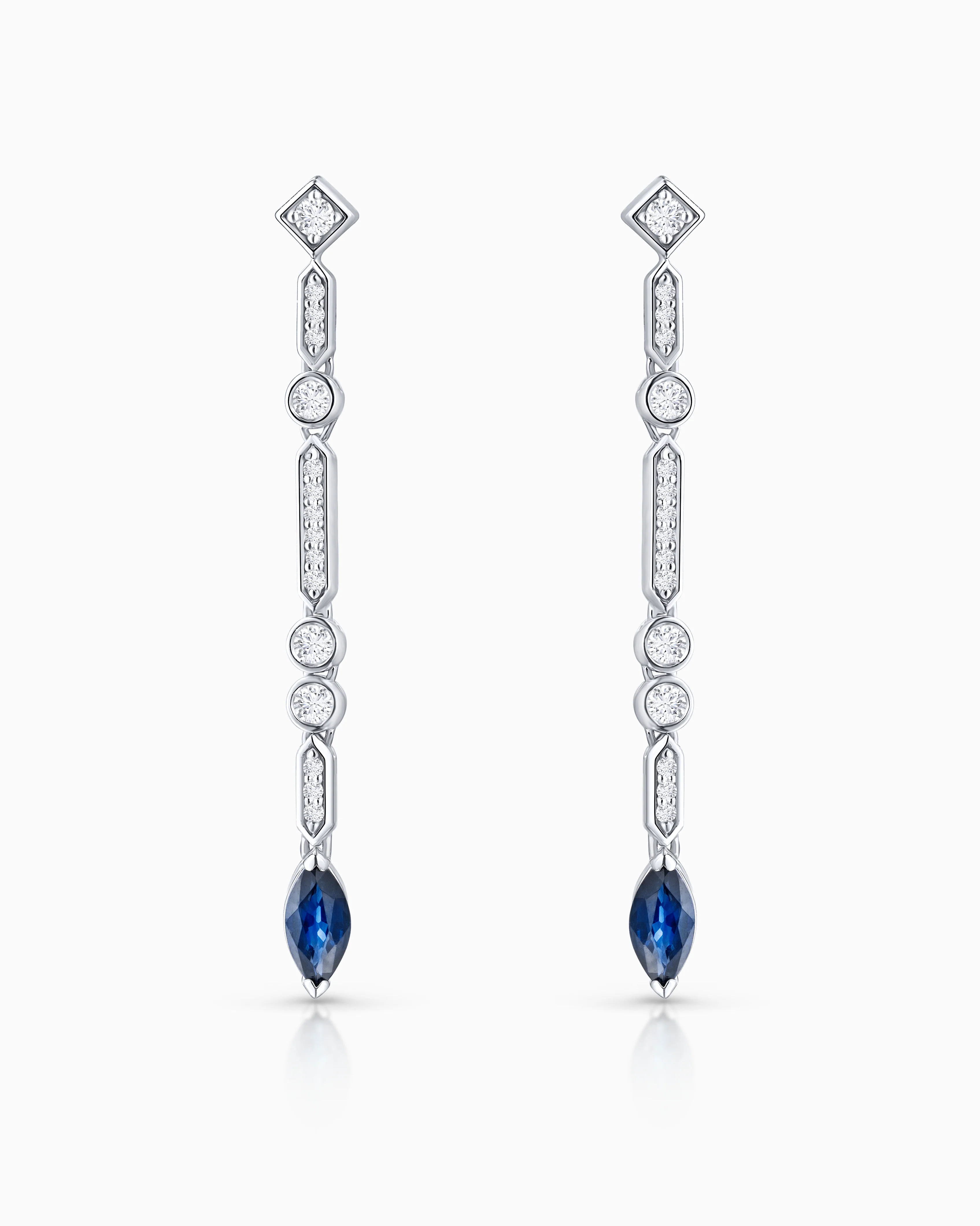 Pendientes Marion de Zafiros y Diamantes en Oro Blanco de 18 Kt - Image 4