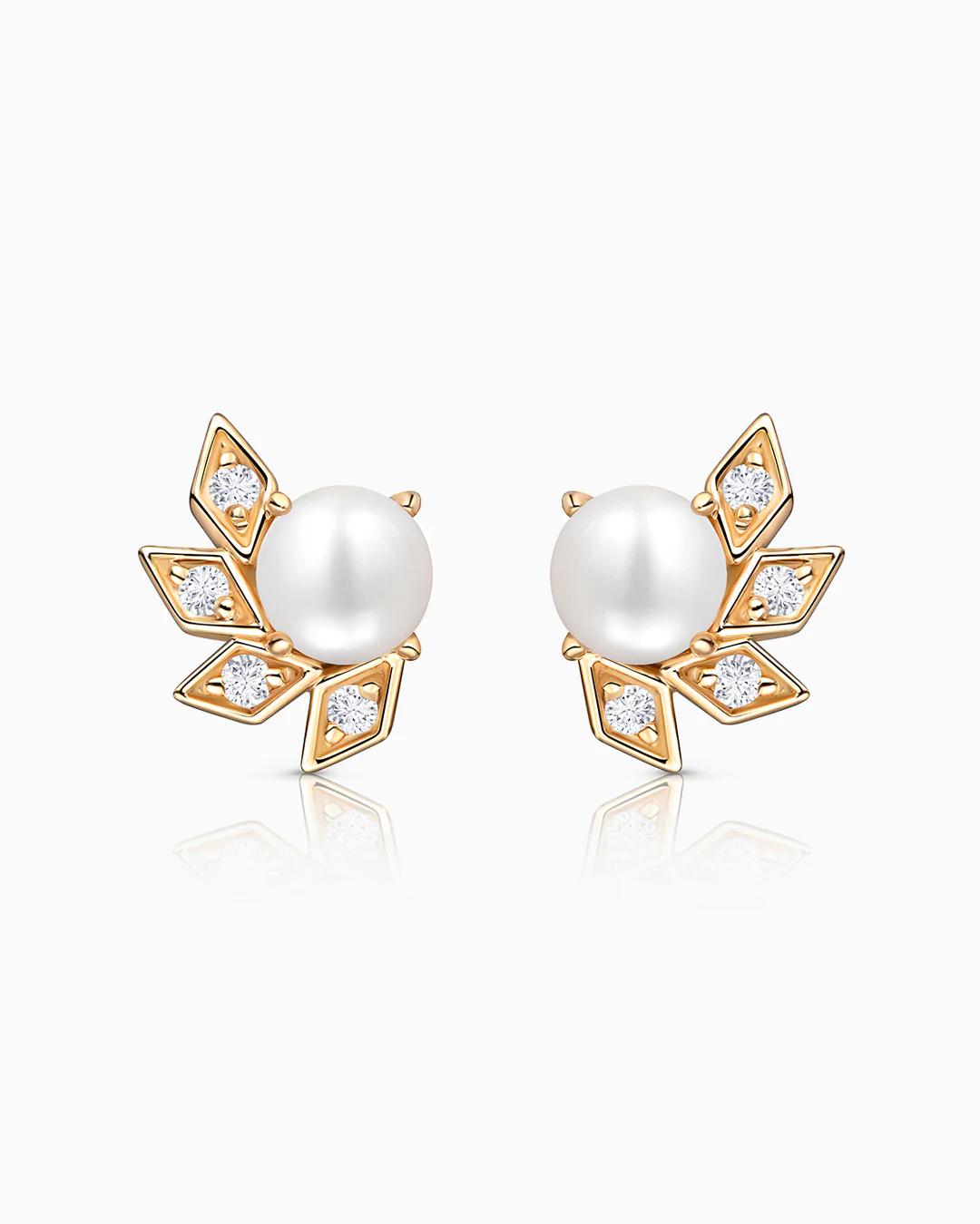 Pendientes Midnight Holly de Perlas y Diamantes en Oro Amarillo de 18 Kt - Image 4