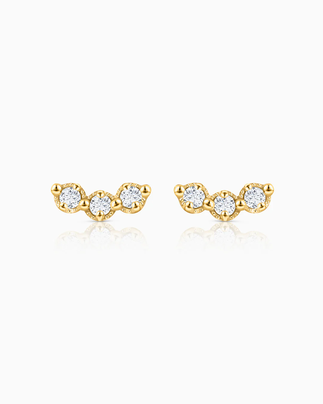 Pendientes Milgrain Trilogy de Diamantes en Oro Amarillo de 18 Kt - Image 3