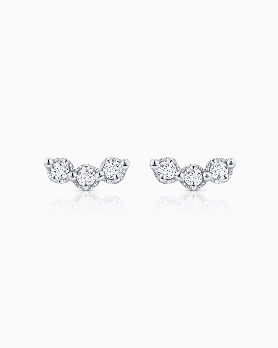 Pendientes Milgrain Trilogy de Diamantes en Oro Blanco de 18 Kt - Image 4