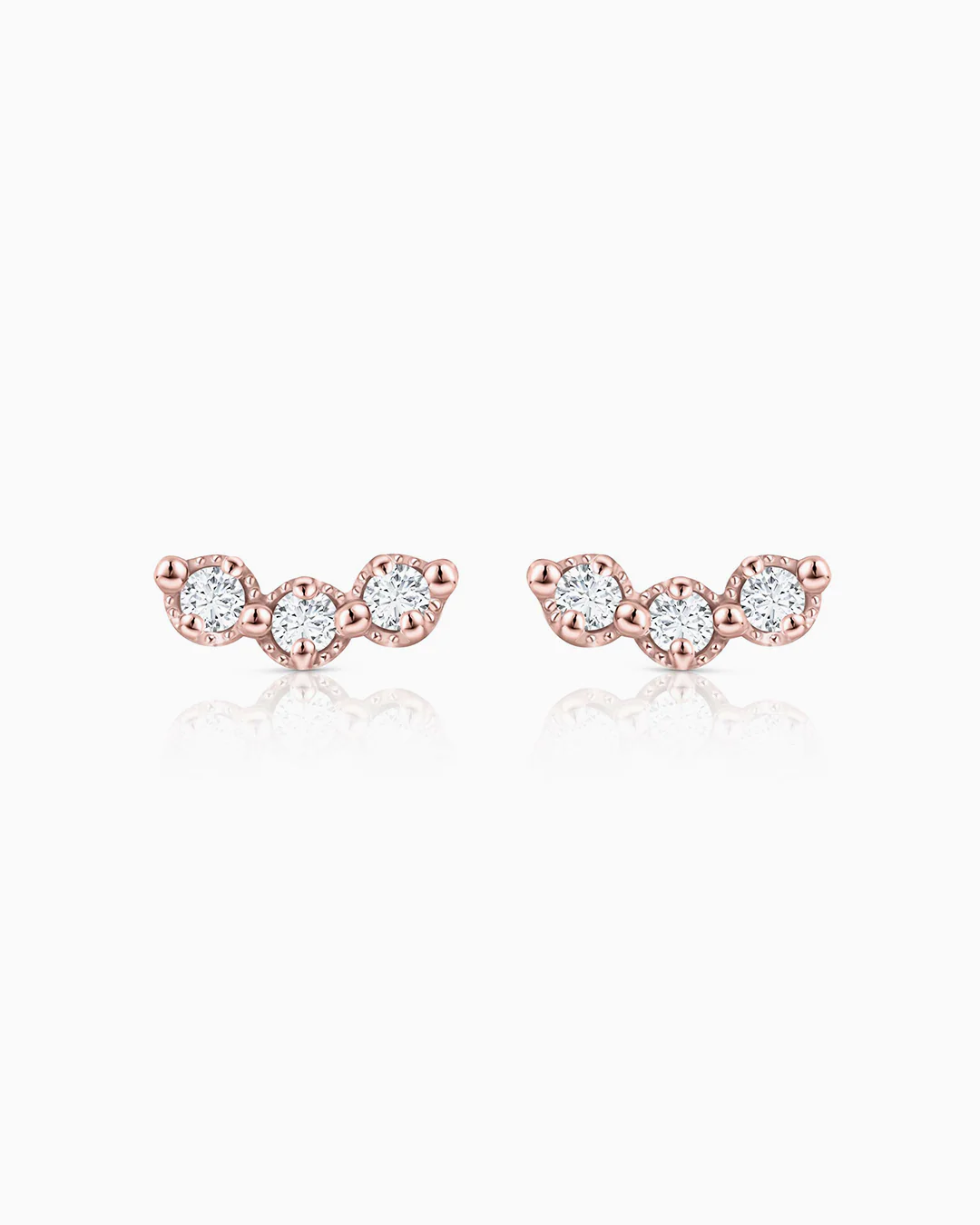 Pendientes Milgrain Trilogy de Diamantes en Oro Rosa de 18 Kt - Image 4