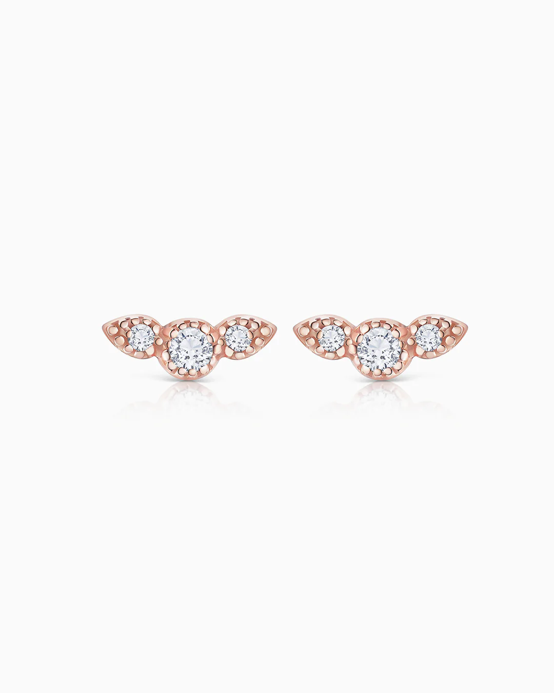 Pendientes Milgrain Wings de Diamantes en Oro Rosa de 18 Kt - Image 2