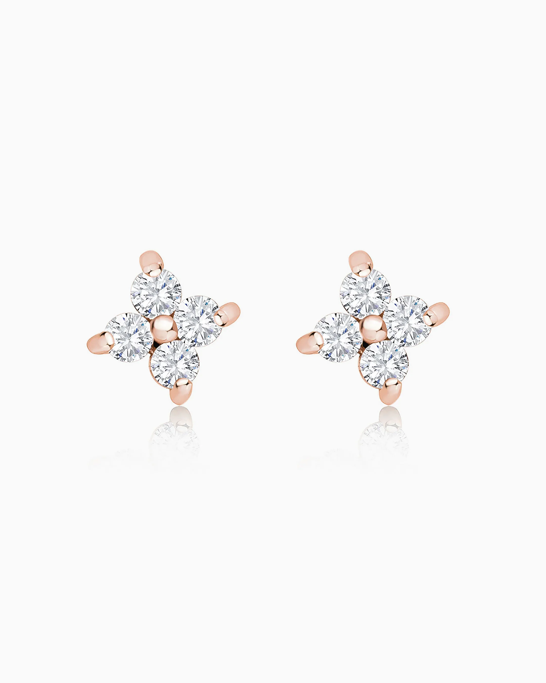 Pendientes Petite Diamonds Cross en Oro Rosa de 18 Kt - Image 4